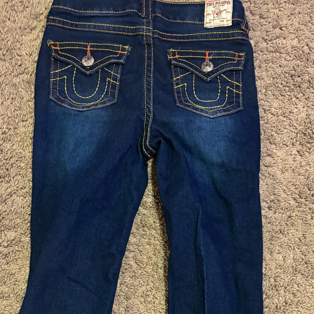 True Religion Women Indigo Straight Leg Jeans Can Fit A Size 12 In Girls